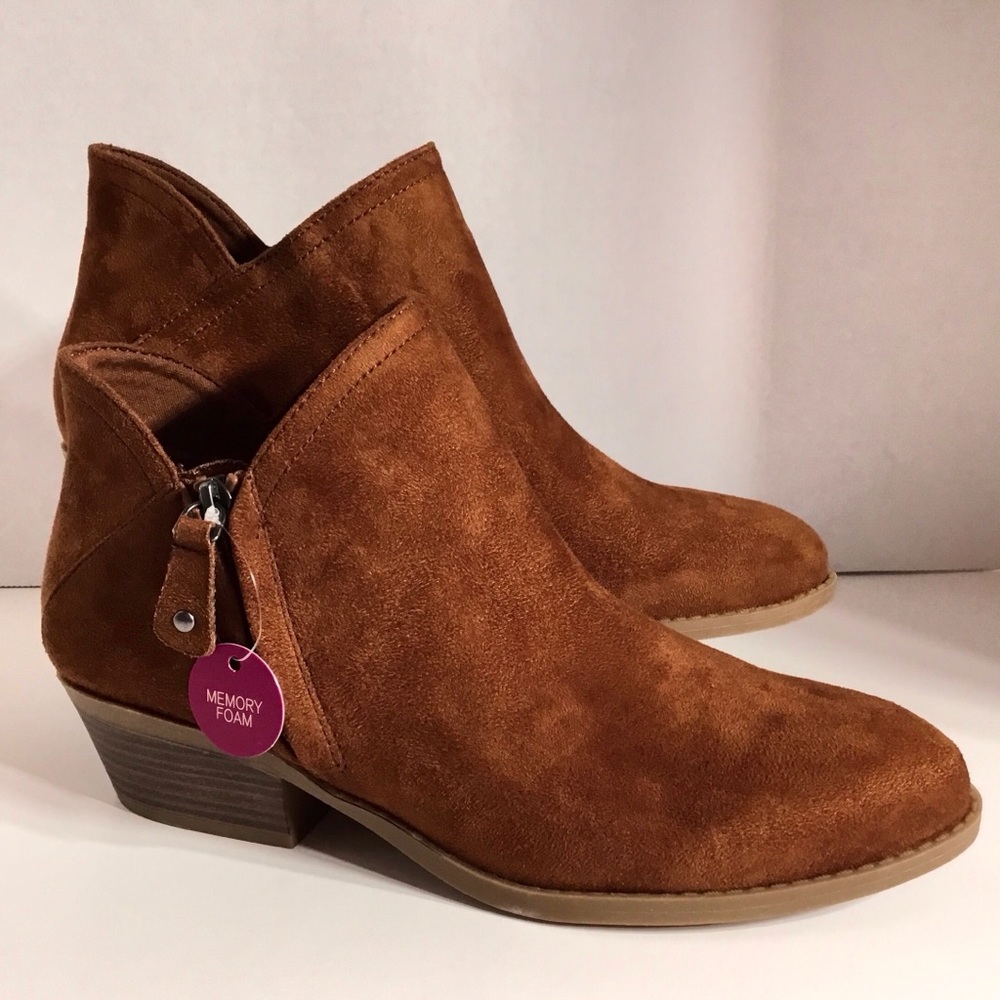 SO Faux Suede Ankle Boots - Size 9